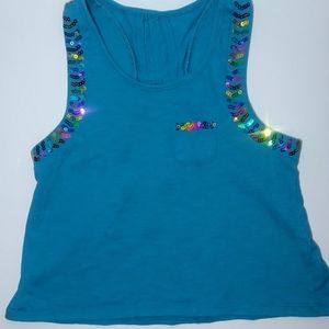 Tank top with sequin and small pocket